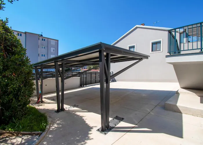 Life Modern With Terraces Near Arena - Free Parking - Walk To Center * Póla